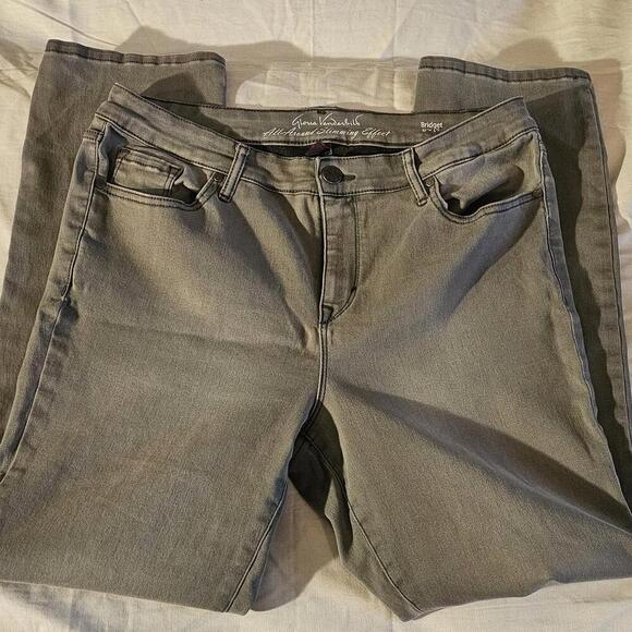 Gloria Vanderbilt Women's All-Around Slimming Effect Jeans - Size 14 - Gray - Picture 1 of 9
